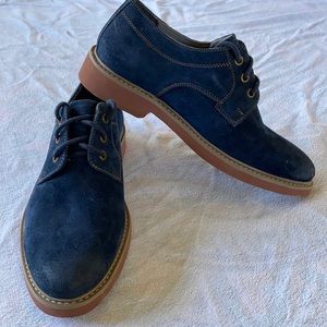 Blue suede Oxfords- by Hush Puppies. Men’s 7.5